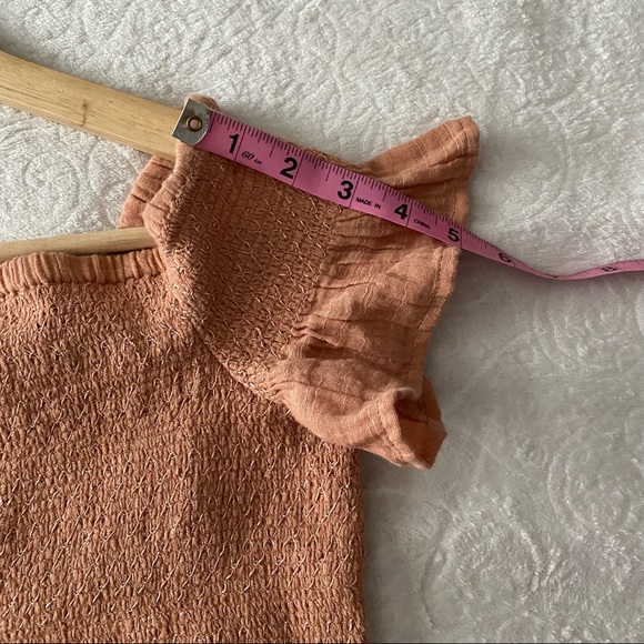 AEO Pink Smocked Crop Top - Picture 4 of 10